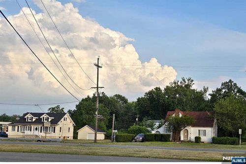 588-584-588 Us Highway 46, Fairfield, NJ, 07004-1938 | Card Image