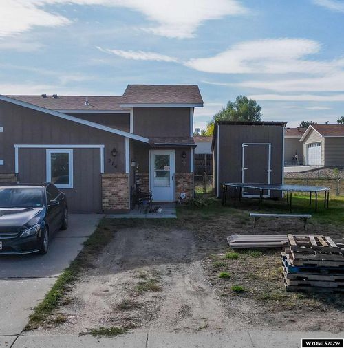 214 Laprele Dr, Douglas, WY, 82633-2374 | Card Image