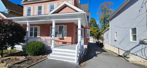 126 S Rebecca Ave, Scranton, PA, 18504-2441 | Card Image