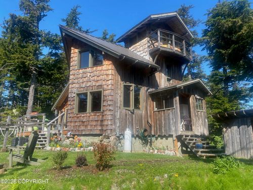 442 Park Spur Rd, Haines, AK, 99827 | Card Image