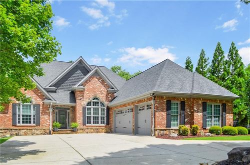 2530 Shumard Oak Dr, Braselton, GA, 30517-6204 | Card Image