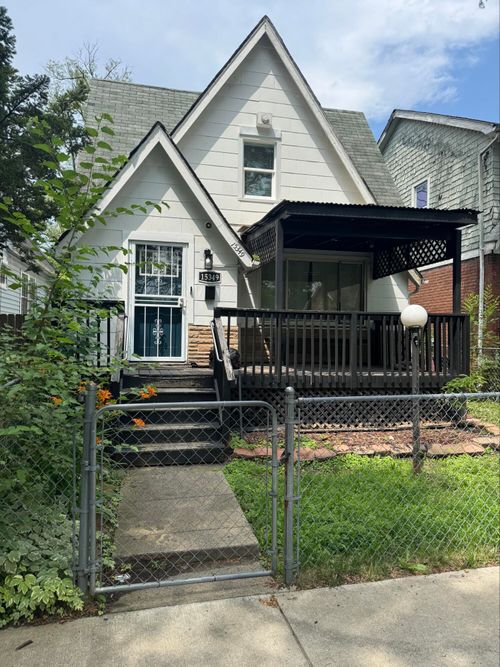 15349 Cruse St, Detroit, MI, 48227-3226 | Card Image