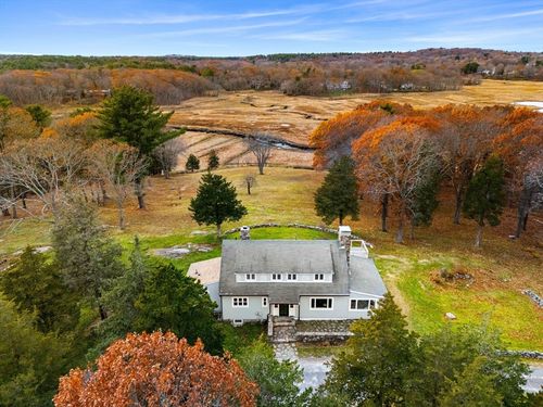 1 Noahs Hill Way, Essex, MA, 01929-1419 | Card Image