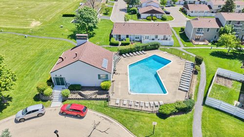 425-425 Monet Cir, Bolingbrook, IL, 60440-2045 | Card Image