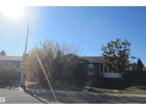 119 Willow Dr, Wetaskiwin, AB, T9A2S5 | Card Image