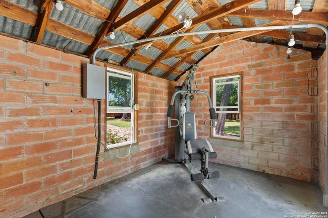 14280 State Highway 16 N, House other with 3 bedrooms, 2 bathrooms and null parking in Medina TX | Image 26