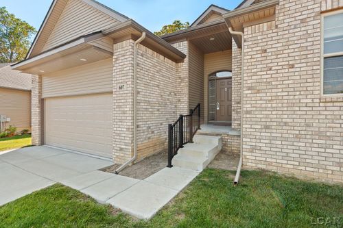 607 Shadow Brooke Ln, Tecumseh, MI, 49286-7559 | Card Image