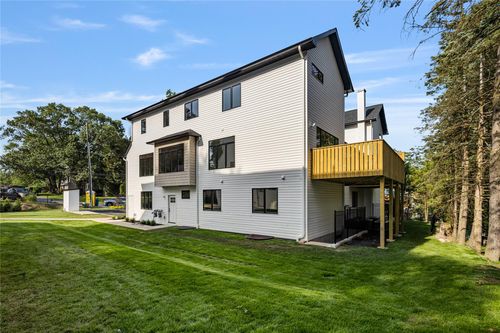202-26 Suffern Pl, Monsey, NY, 10952-3620 | Card Image