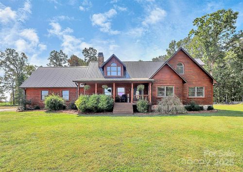 652 Skinner Rd, Shelby, NC, 28152-9500 | Card Image