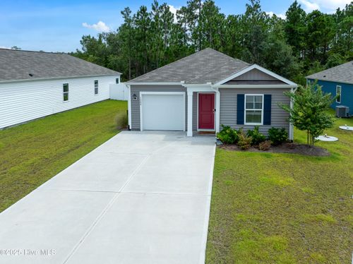 1808 Willowtree Ct Se, Bolivia, NC, 28422-8408 | Card Image