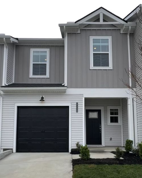 4550 Skywood Ln, Nashville, TN, 37207-3079 | Card Image