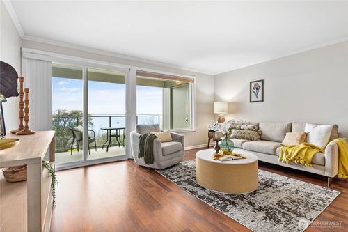 apt-204-600 S State St, Bellingham, WA, 98225-6141 | Card Image