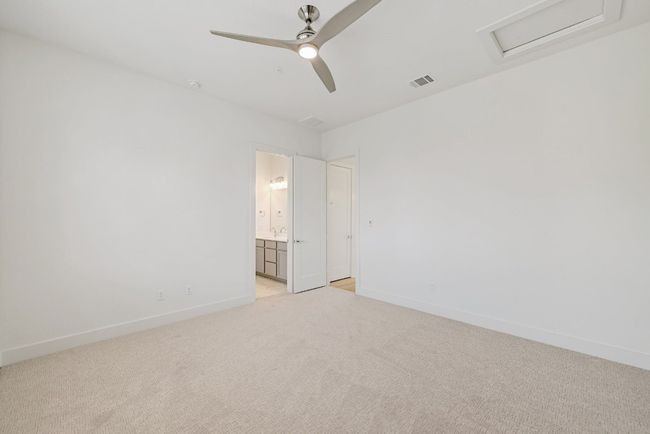 UNIT-1801 - 2050 Lohmans Spur Rd, Condo with 3 bedrooms, 3 bathrooms and 2 parking in Lakeway TX | Image 15