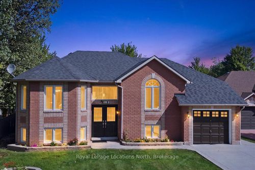 402 Ramblewood Dr, Wasaga Beach, ON, L9Z2N9 | Card Image