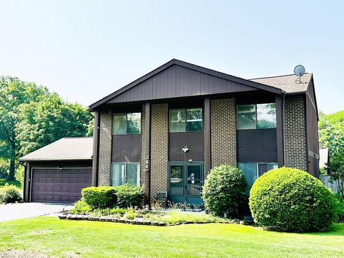 380 Ventura Club Dr, Roselle, IL, 60172-1453 | Card Image