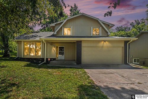 10903 Bandlytown Pl, Bellevue, NE, 68123-1041 | Card Image