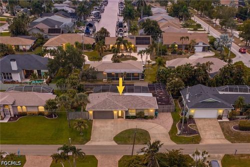 805 Sw 52nd Street, Cape Coral, FL, 33914 | Card Image