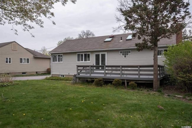 39 Cambria Rd, House other with 3 bedrooms, 2 bathrooms and null parking in Syosset NY | Image 5