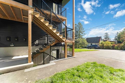 844 Connaught Ave, Ottawa, ON, K2B5M4 | Card Image