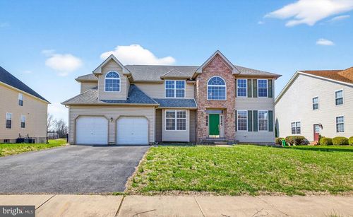 42 Watson Ln, MIDDLETOWN, DE, 19709-9389 | Card Image