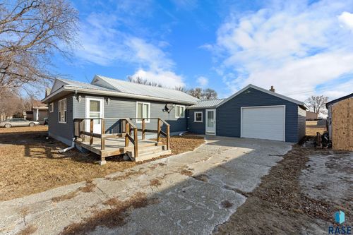 608 High St, Menno, SD, 57045 | Card Image