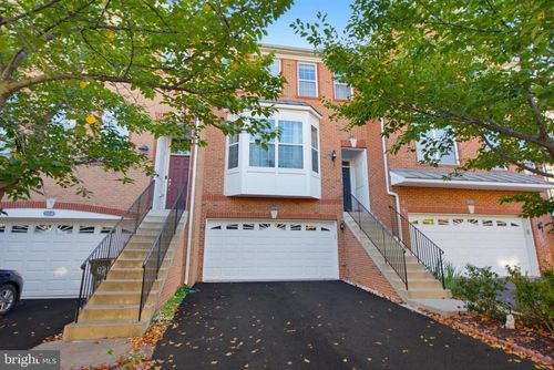 43248 Mitcham Sq, ASHBURN, VA, 20148-7038 | Card Image