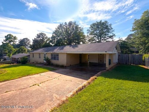 934 Pine Hill Drive, Carthage, MS, 39051 | Card Image