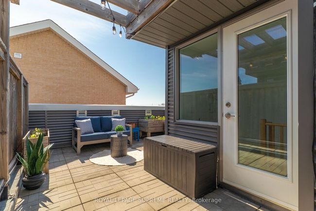 B - 475 Rogers Rd, Condo with 2 bedrooms, 2 bathrooms and 1 parking in York ON | Image 29