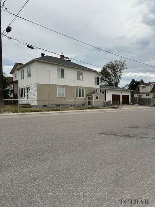 304 Maple St S, Timmins, ON, P4N1Z4 | Card Image