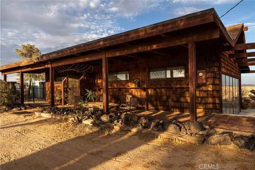 701 Tahoe Ave, Yucca Valley, CA, 92284-1764 | Card Image