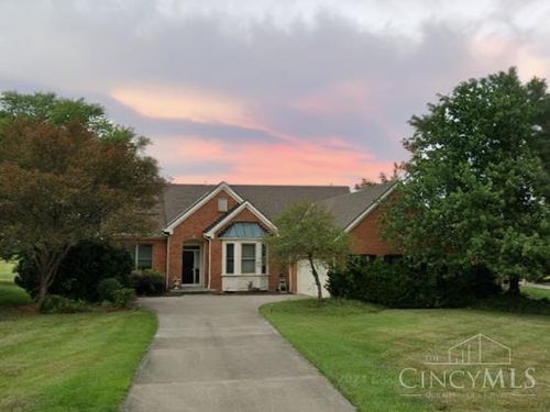 6557 Oasis Dr, Loveland, OH, 45140-5816 | Card Image
