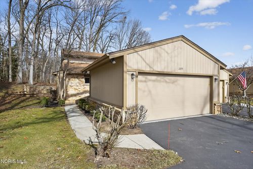 2355 Parliament Sq, Toledo, OH, 43617-1256 | Card Image