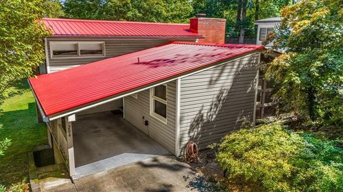 204 Rockspring Dr, Thomasville, NC, 27360-2640 | Card Image