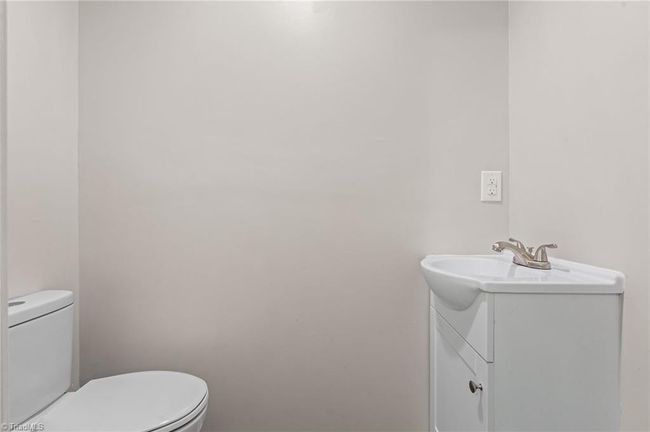 Primary Bedroom | Image 18