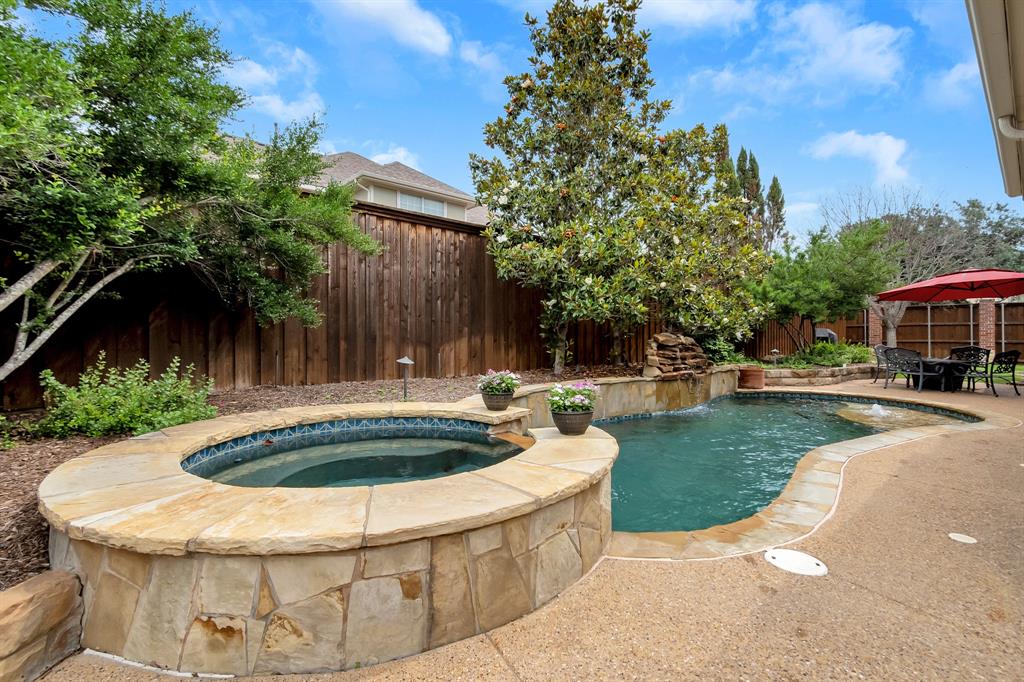 Newcastle Ln, Murphy, TX 75094