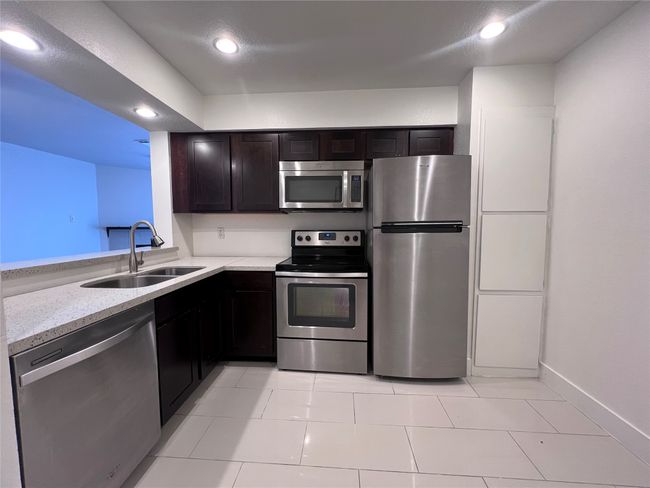 APT-2C - 4777 Cedar Springs Rd, Condo with 2 bedrooms, 2 bathrooms and null parking in Dallas TX | Image 7