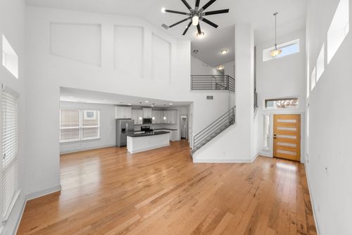 1501 Homespun Rd, Austin, TX, 78745-2946 | Card Image