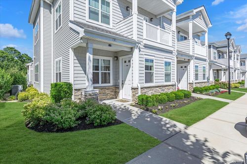 35 Winter Pl, East Northport, NY, 11731-4830 | Card Image