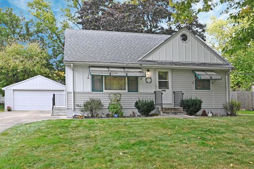 4036 Oregon Ave N, New Hope, MN, 55427-1216 | Card Image