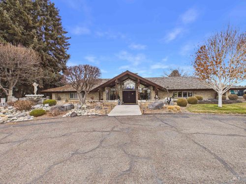 35 Van Engelen Rd, Burley, ID, 83318-5445 | Card Image