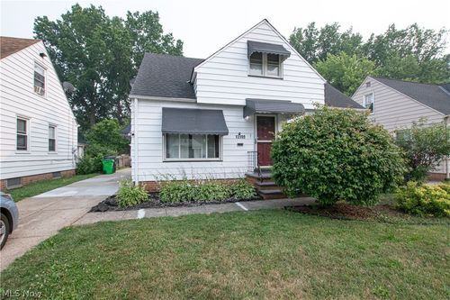 13160 Hathaway Rd, Garfield Heights, OH, 44125-5214 | Card Image