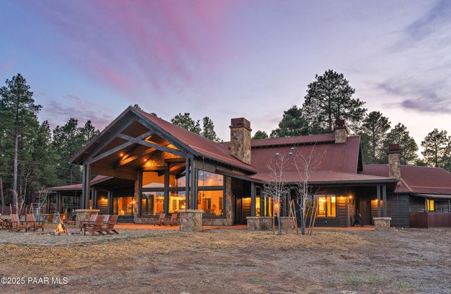 Main Home - Back Patio | Image 7