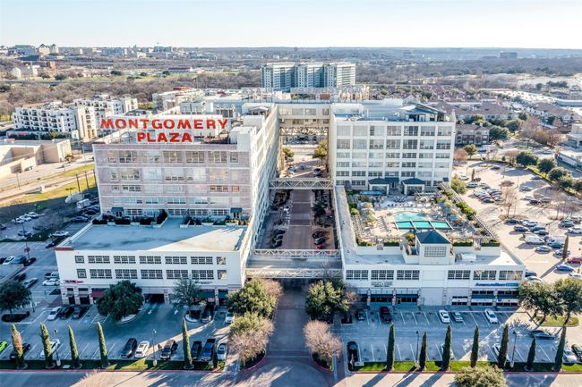 View of urban area | Image 40