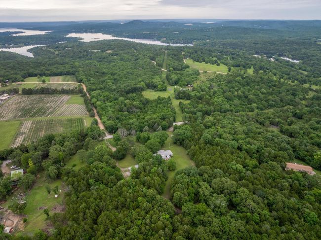Table Rock Lake Home Acreage | Image 52
