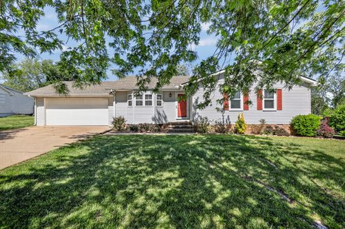 630 Edgefield Dr, Hohenwald, TN, 38462-1900 | Card Image