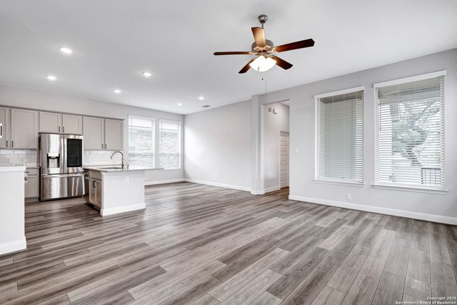 5715 Pin Pt, House other with 4 bedrooms, 3 bathrooms and null parking in San Antonio TX | Image 6