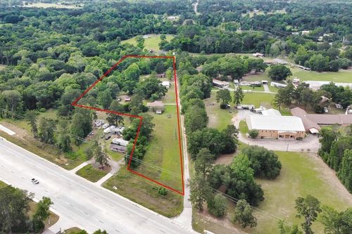 15635 Hwy 105 E Road, Conroe, TX, 77306 | Card Image