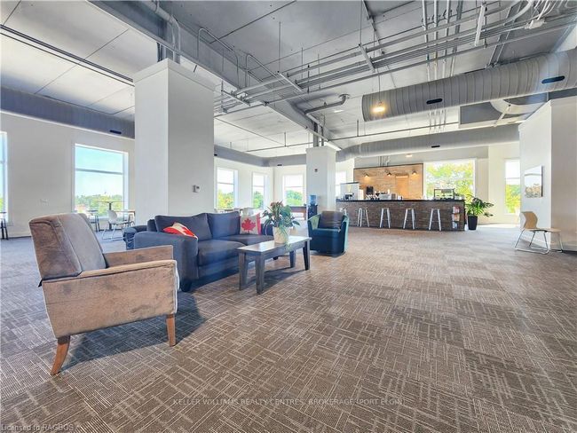 Third Floor Common Use Space | Image 21