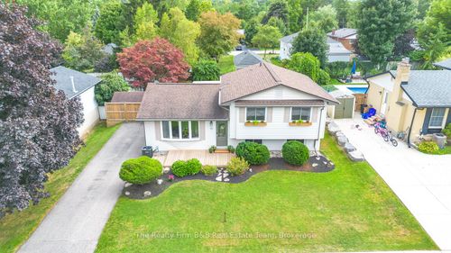 15 Fergusson Ave, Ingersoll, ON, N5C1E3 | Card Image