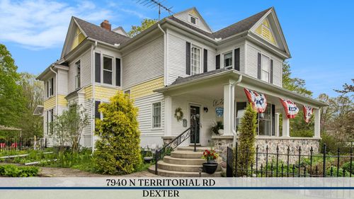 7940 N Territorial Rd, Dexter, MI, 48130-9309 | Card Image